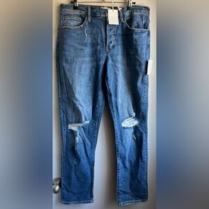 NWOT Oliver Logan The Ludlow Ex-Boyfriend Distressed Jeans